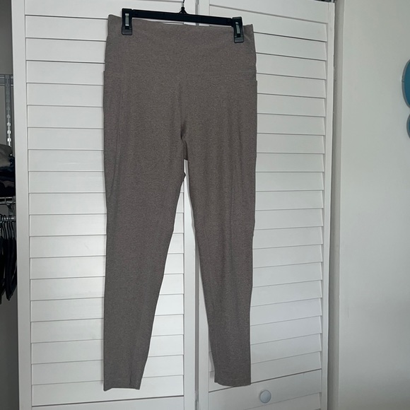 Zella - Picture 3 of 5